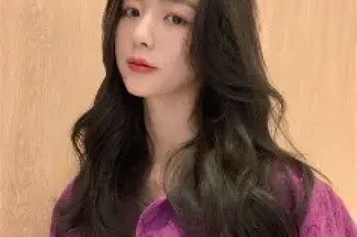 气温回升催热瓜市黄瓤“特小凤”身价攀升至每斤10元