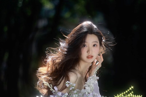 不到48小时接连3大瓜隐婚登记、带女儿偷腥网友：内娱又乱了